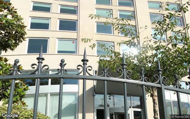 Façade : 16 place de Verdun, Neuilly-sur-Seine