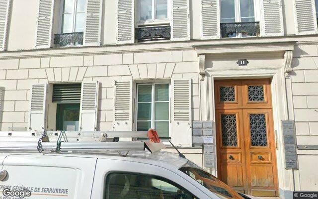 Façade : 11 rue d'Orléans, Neuilly-sur-Seine
