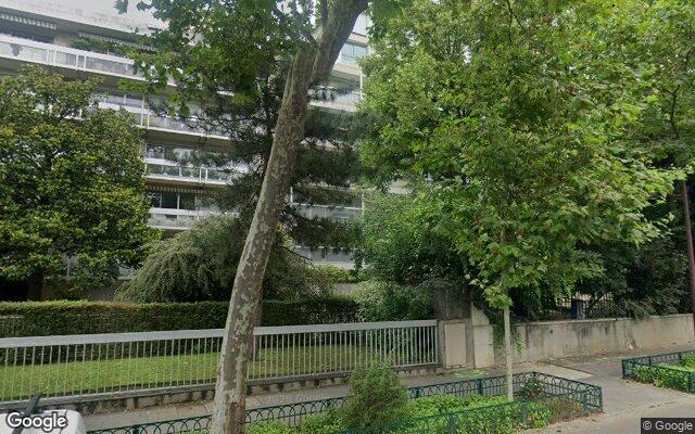 Façade : 108 boulevard Bineau, Neuilly-sur-Seine